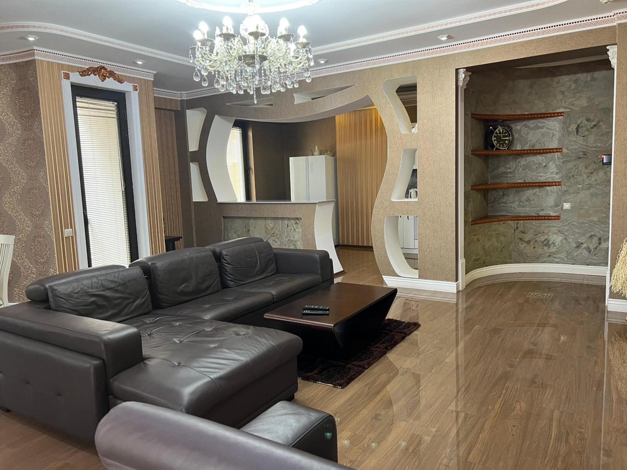 Cosy Apartment In The City Centre Tbilisi Bagian luar foto